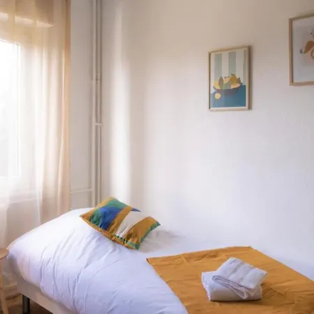 La Wantzenau, Lumineux, Paisible Apartment *