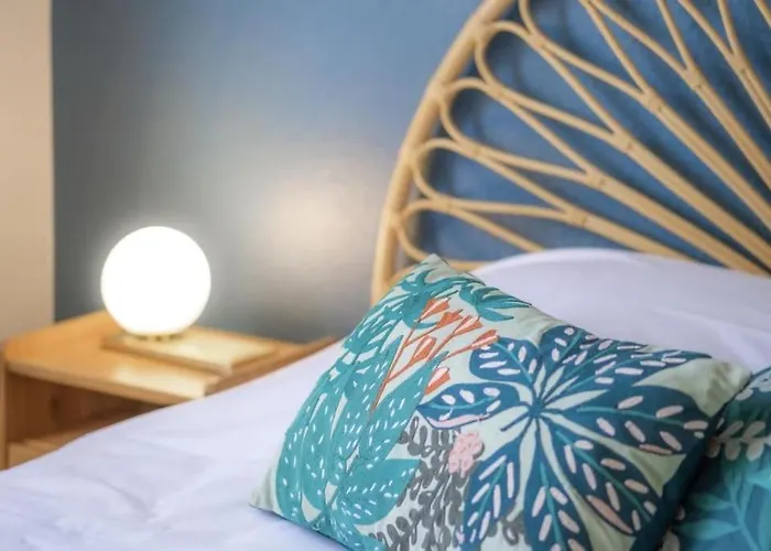 La Wantzenau, Lumineux, Paisible Apartment *