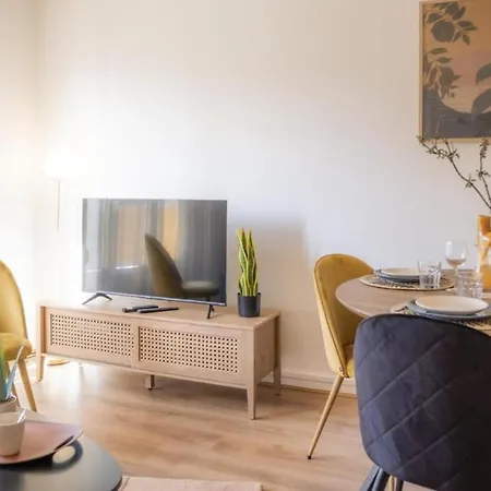 La Wantzenau, Lumineux, Paisible Apartament Strasburg